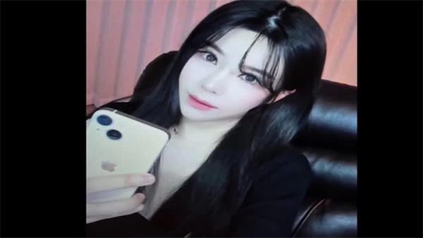 朝鲜学生妹专属定制第12弹：清纯校服下的淫乱秘密